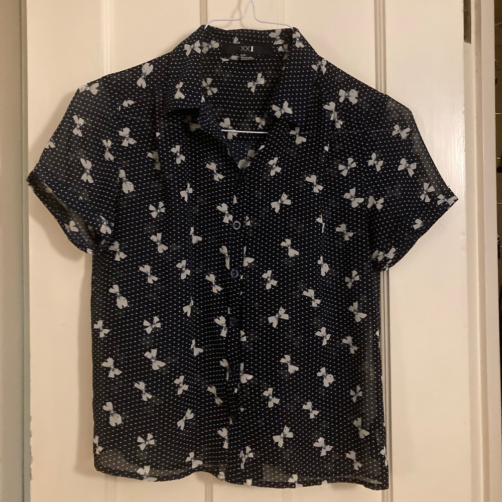 Polka dot and bows button down short sleeve blouse